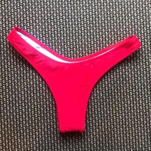 Scrunch butt bikini bottom